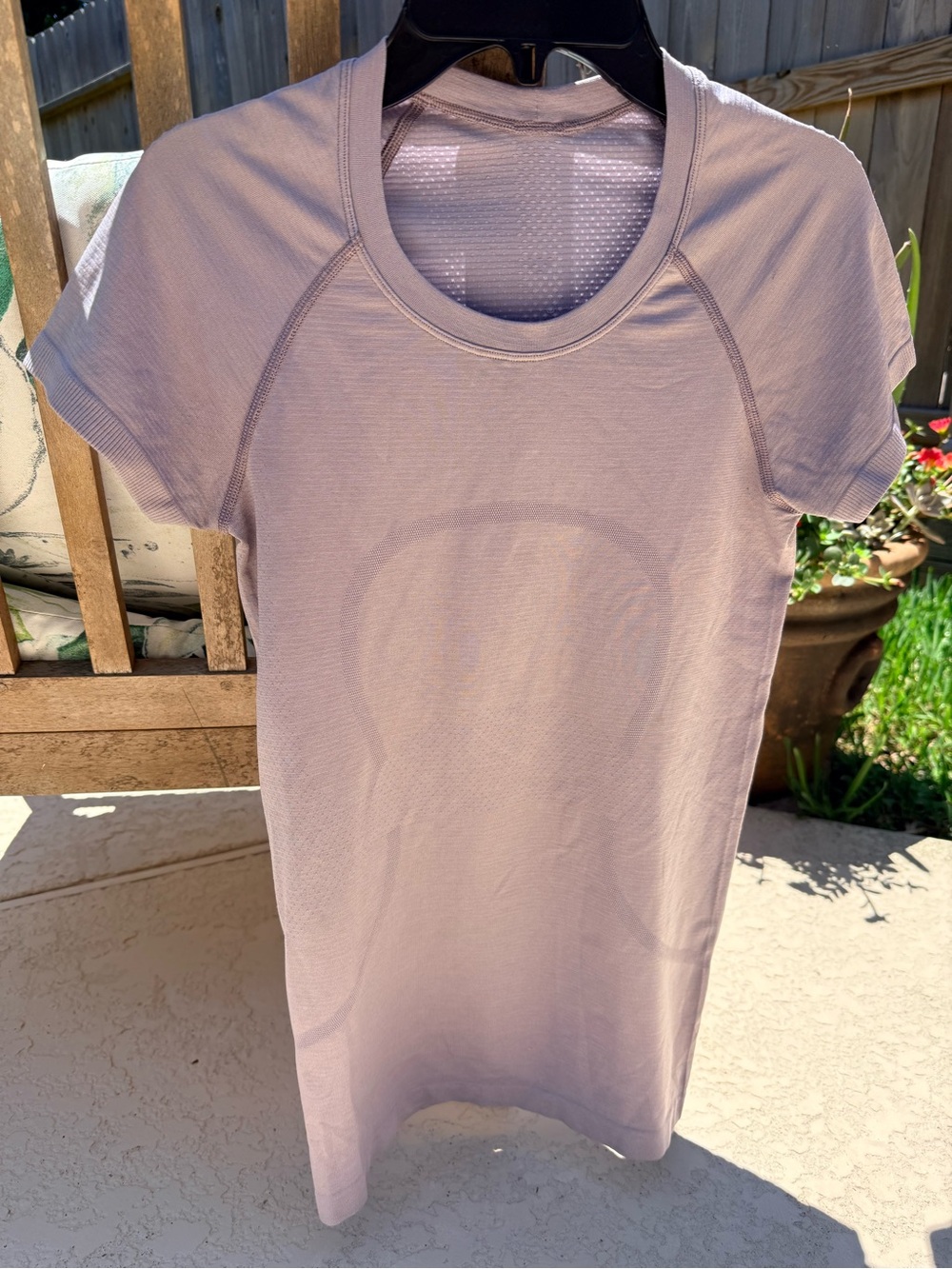 Lululemon Women's Short Sleeve Active Tee - Light Lavender